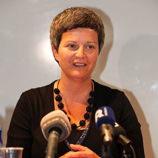 In 2009 Mojca Redjko became the director and artistic director.